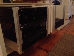 av-rack-006